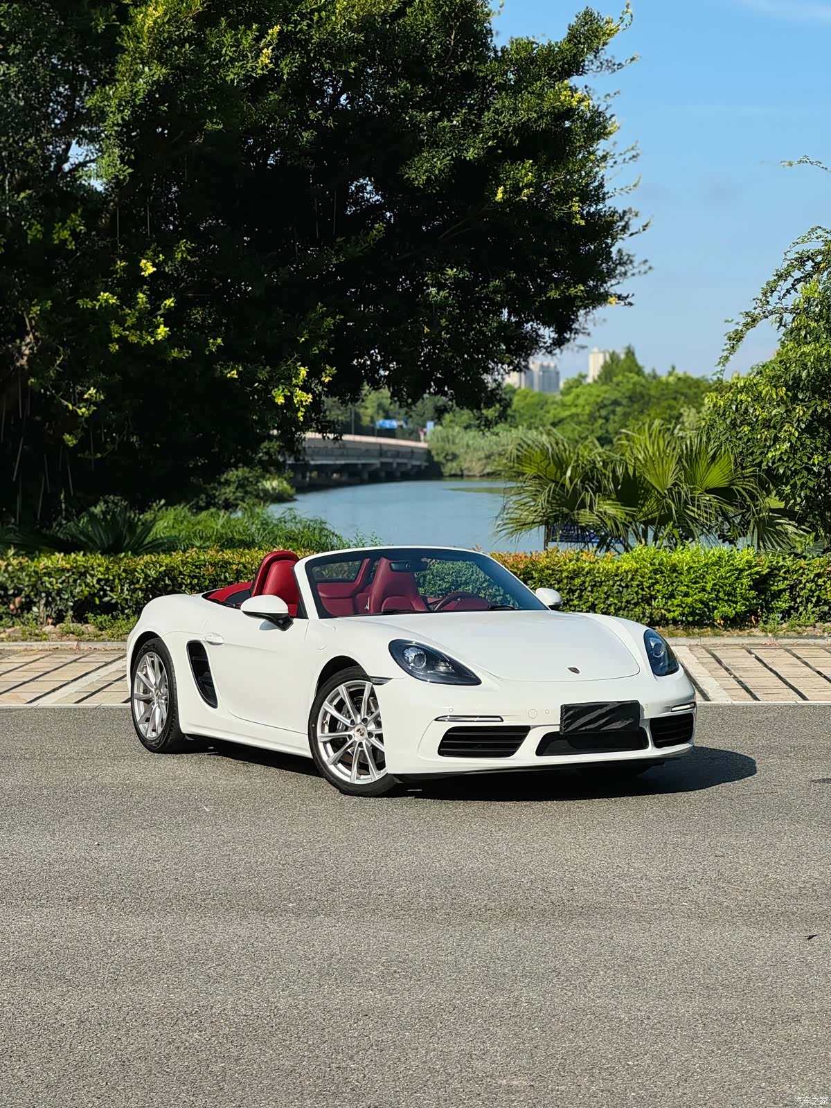 Porsche Boxster, 2020 3