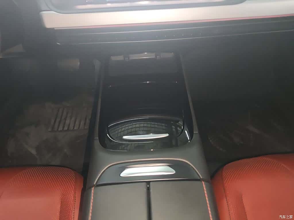 Xpeng P7, 2021 14