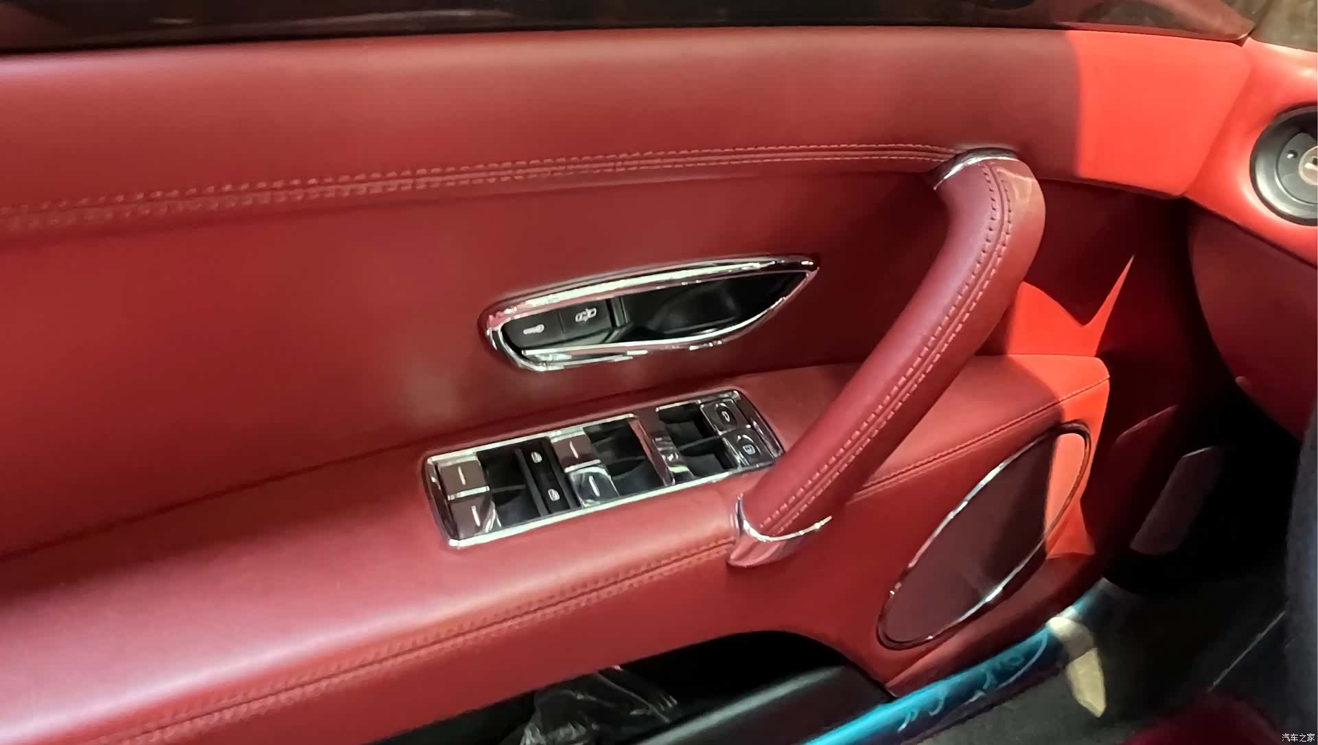 Bentley Flying Spur, 2014 14