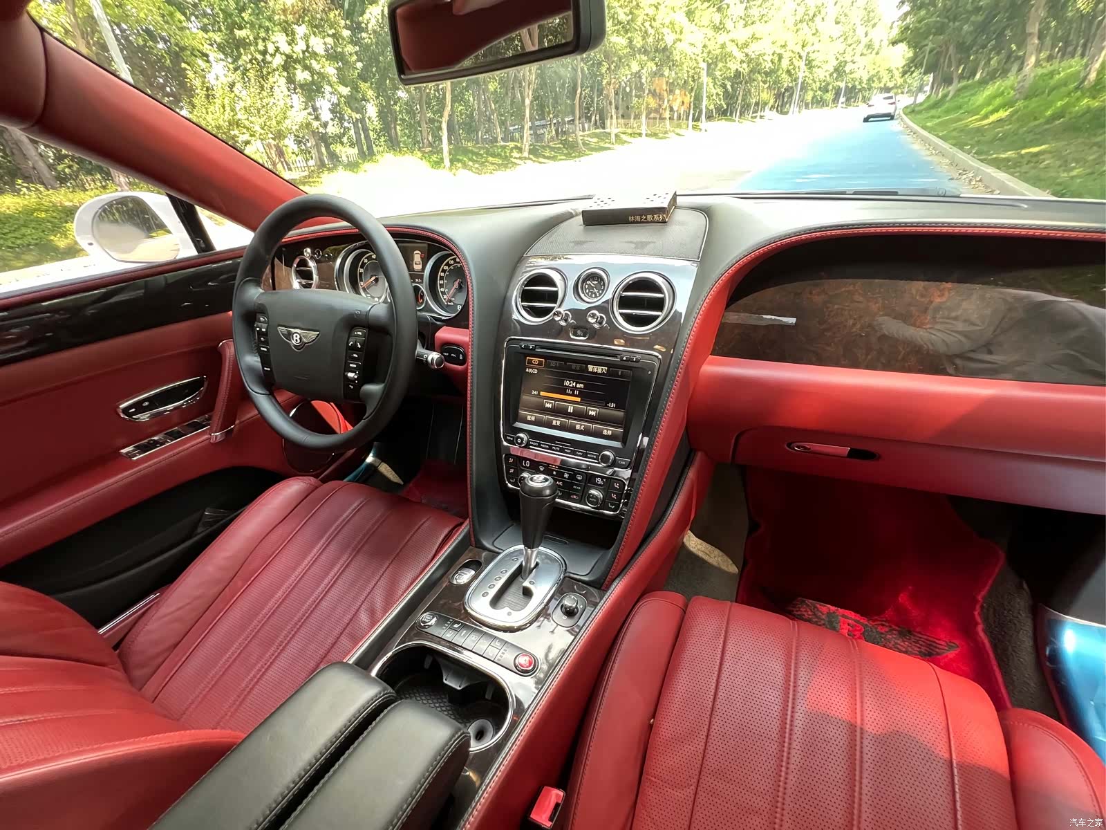 Bentley Flying Spur, 2014 22