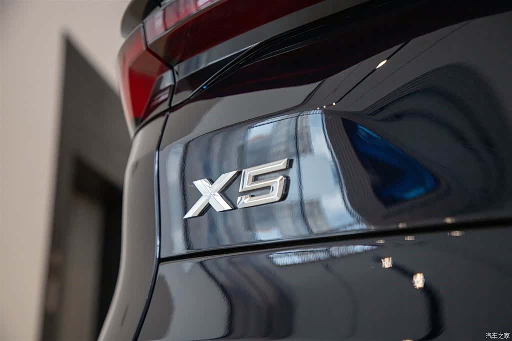 BMW X5, 2025 10