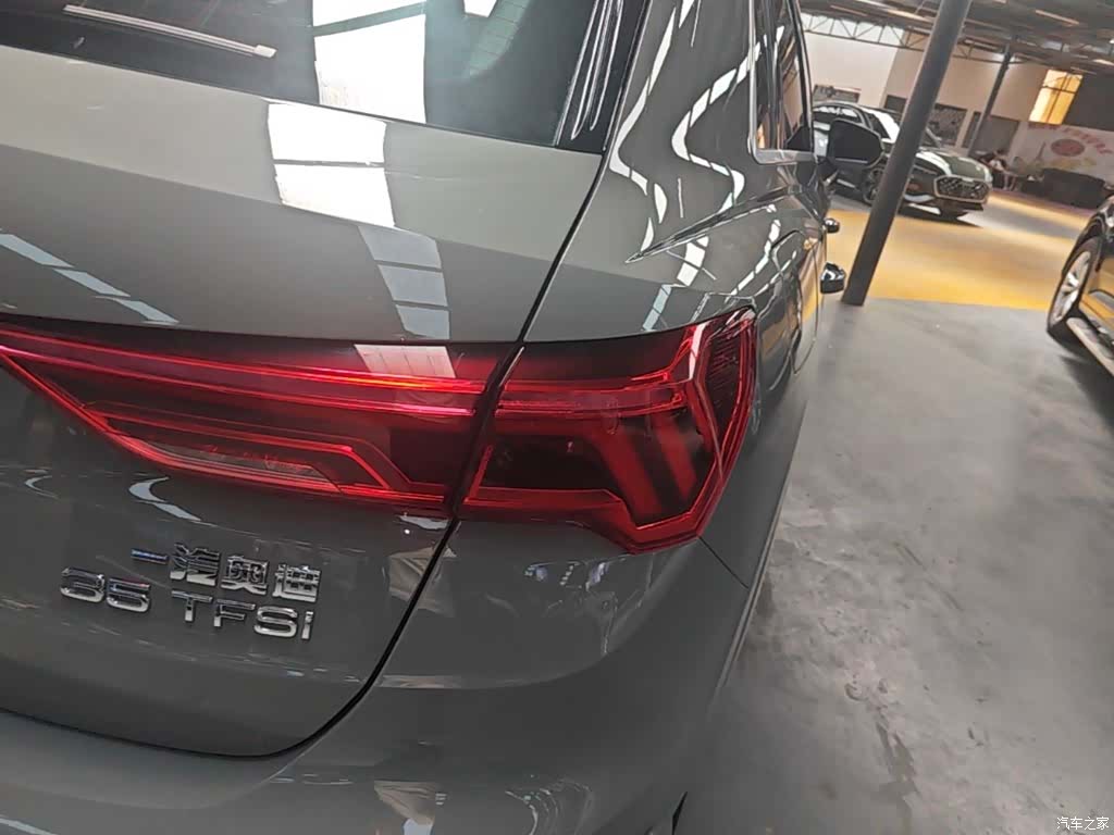 Audi Q3, 2024 8