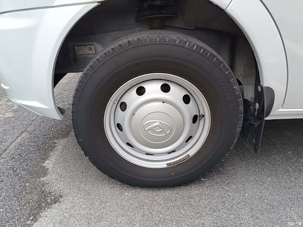 Maxus V80, 2022 23