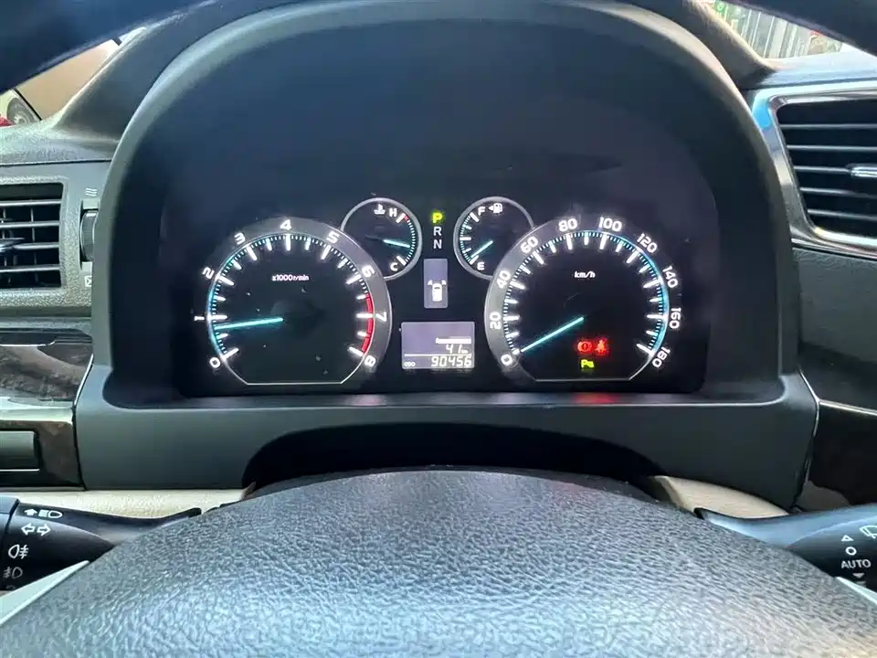Toyota Elfa Toyota Elfa