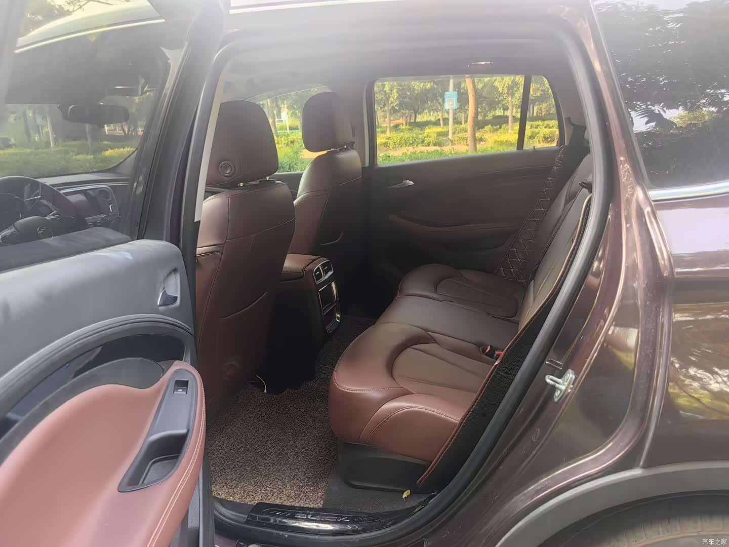 Buick Envision Plus, 2019 9