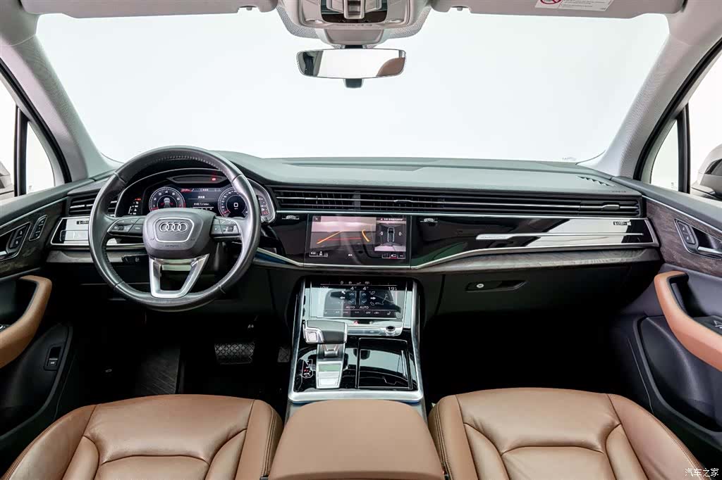Audi Q7, 2024 6