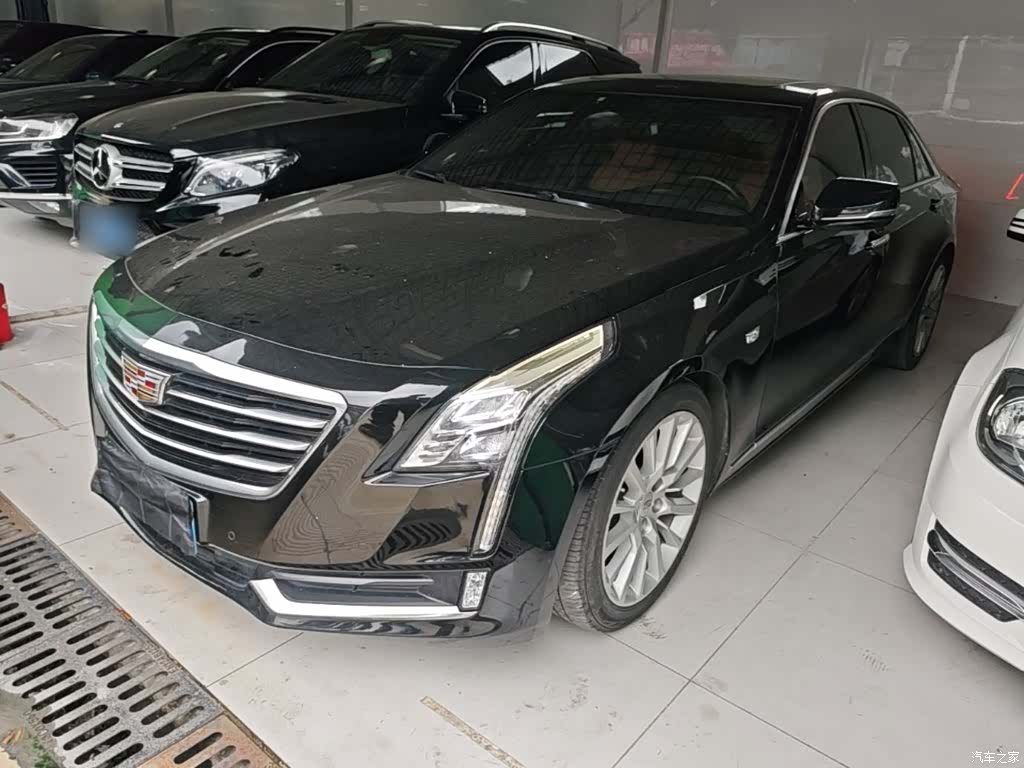 Cadillac CT6, 2018 2