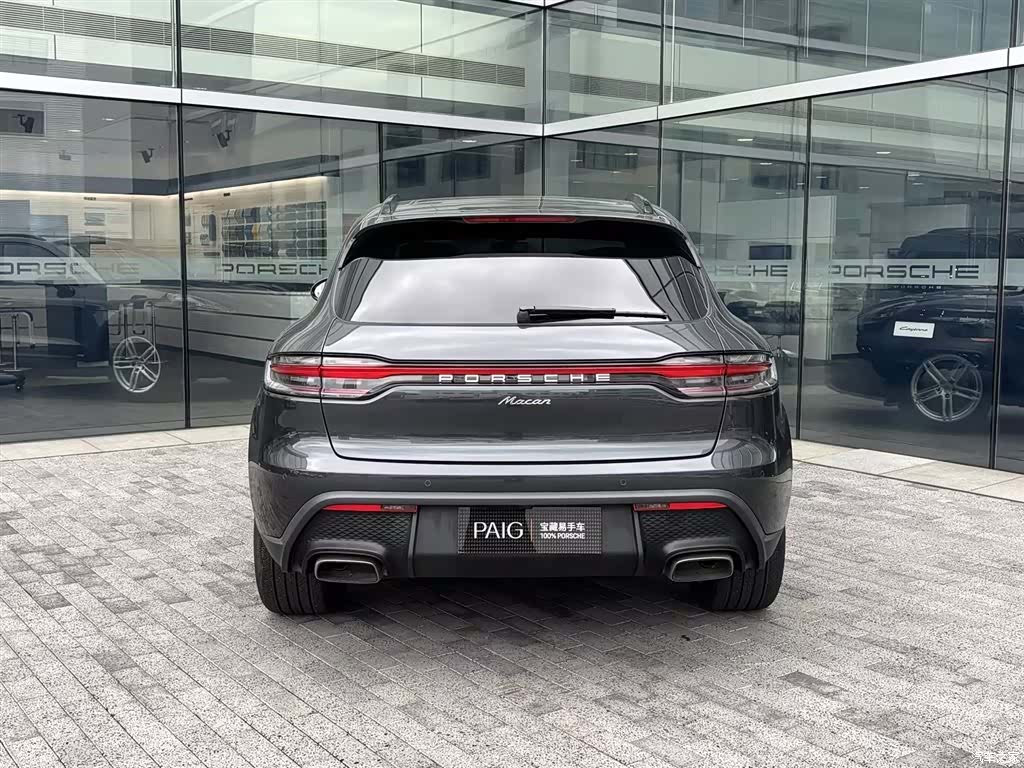 Porsche Macan, 2024 3