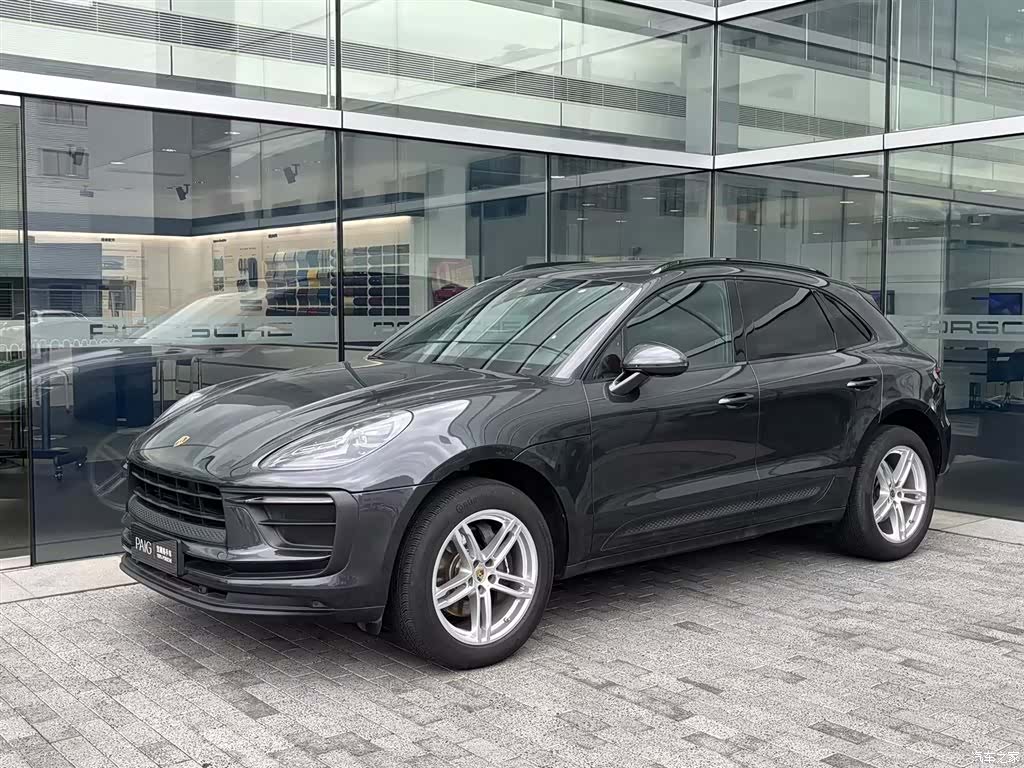 Porsche Macan, 2024 6
