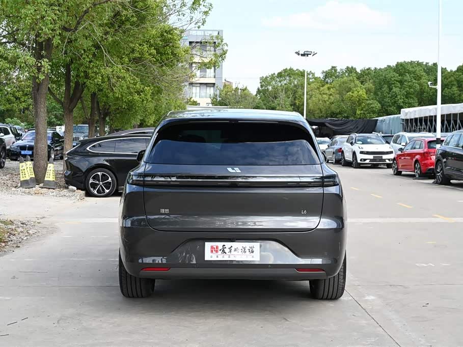 Li Auto Ideal L6