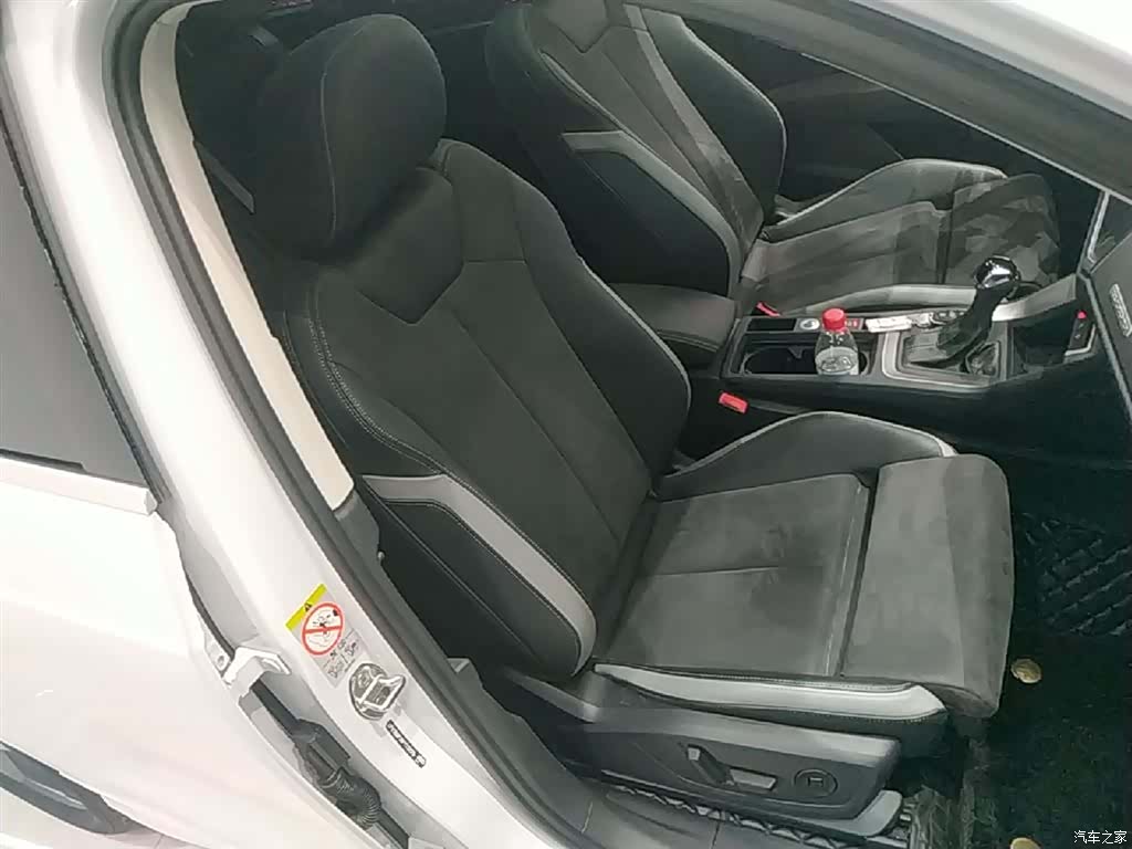 Audi Q3, 2023 25