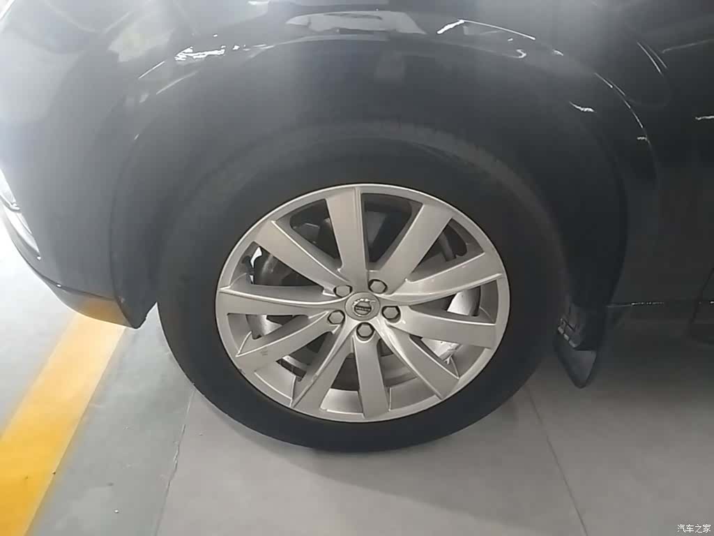 Volvo XC90, 2015 23