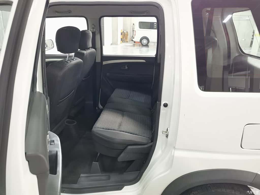 Suzuki X5, 2018 15