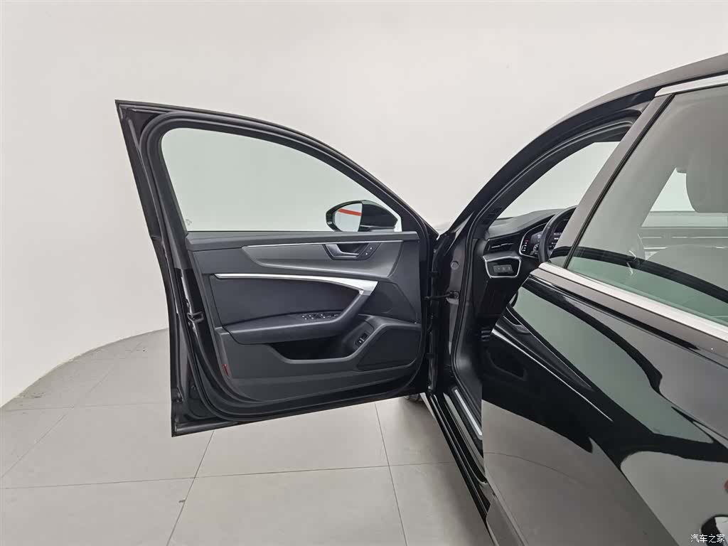 Audi A6L, 2020 8