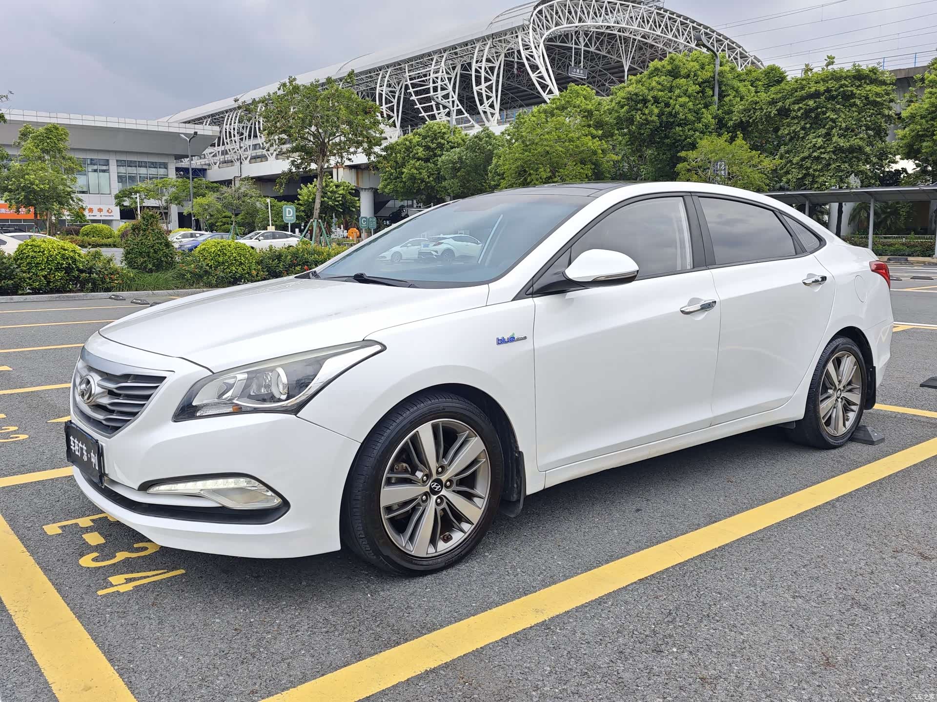 Hyundai TOP