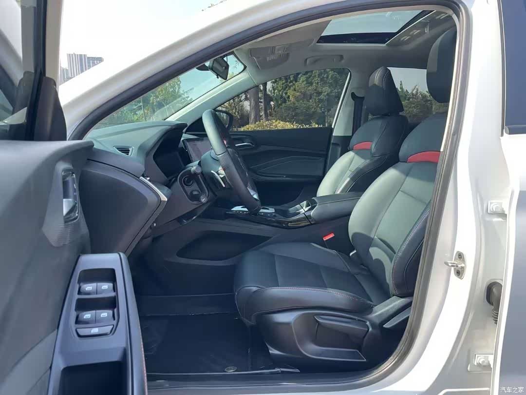 MG MG5, 2021 7