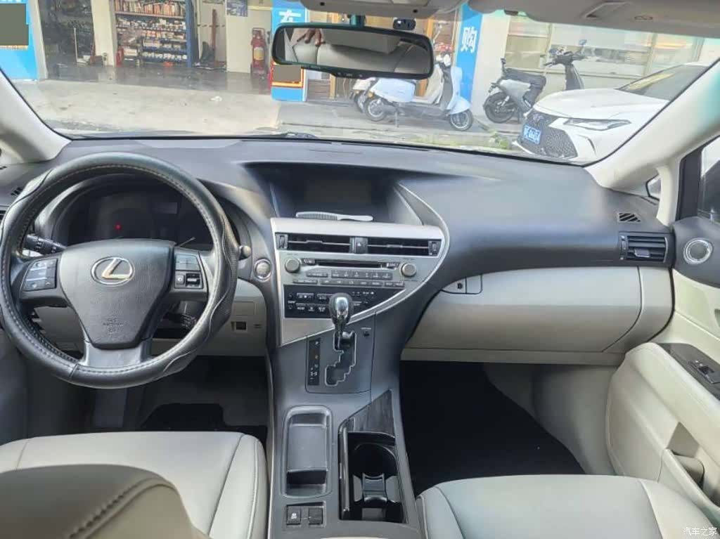 Lexus RX, 2011 6