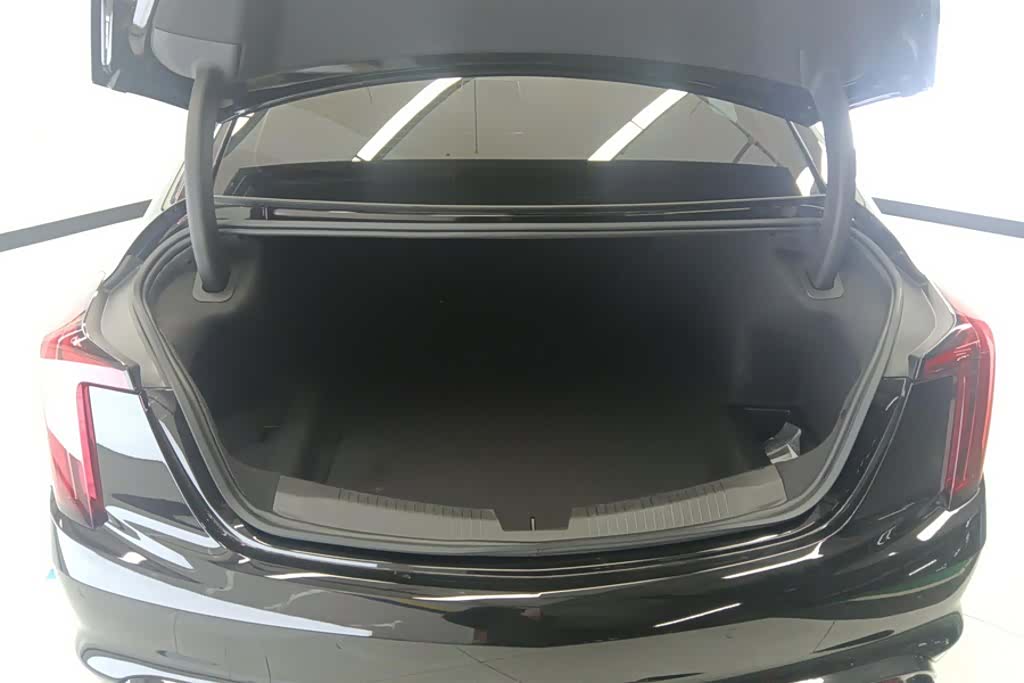 Cadillac CT5, 2023 4