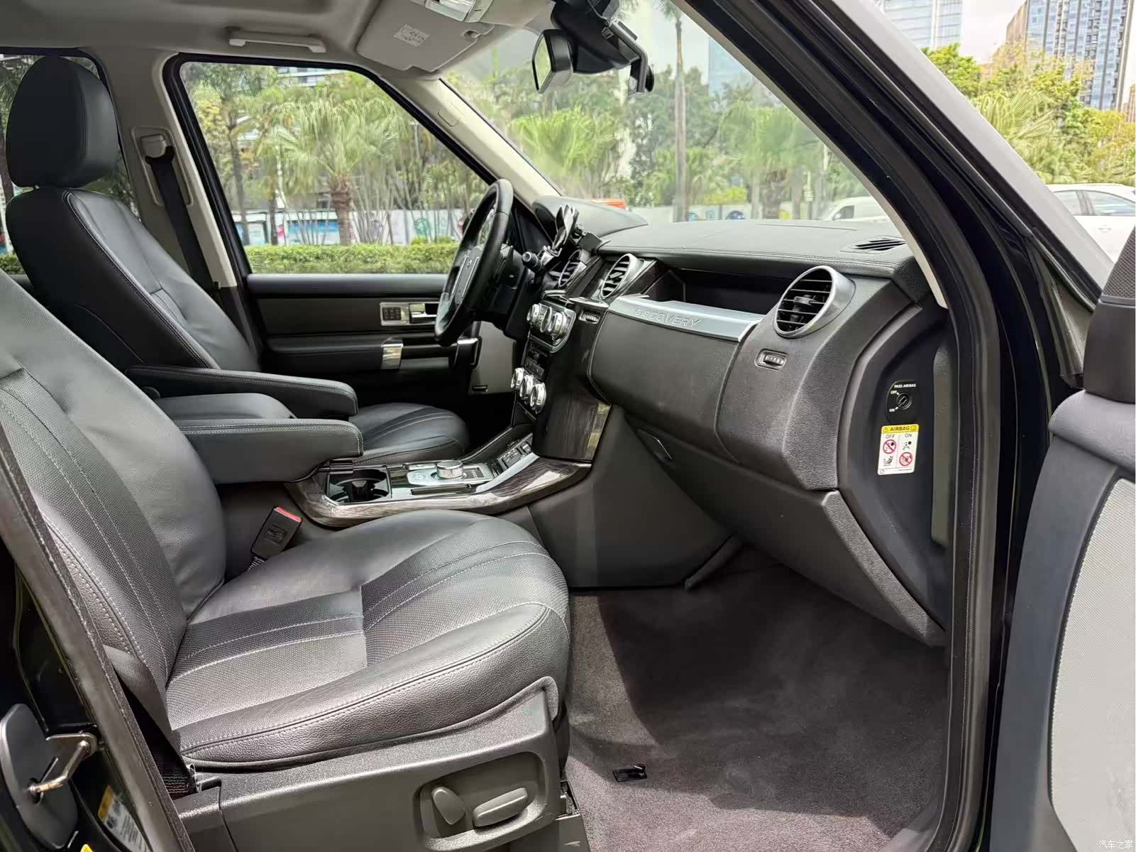 Land Rover Discovery, 2015 14