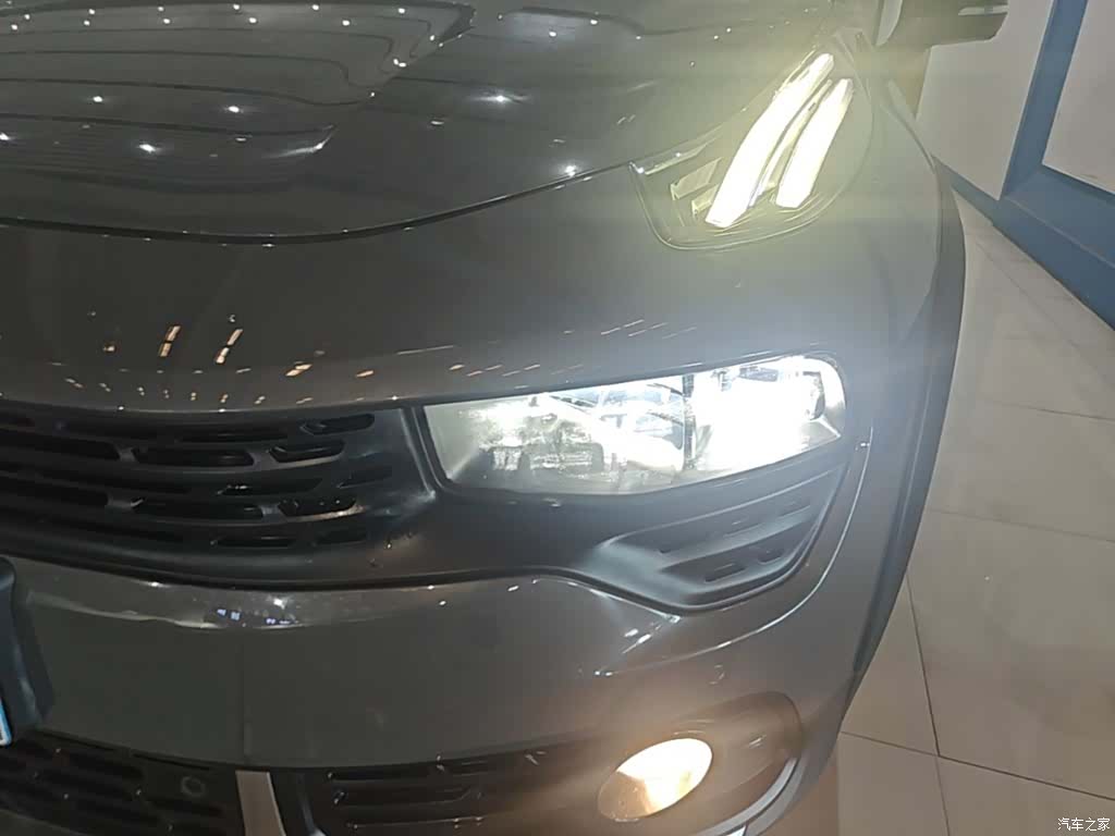 Lynk & Co 01, 2020 24