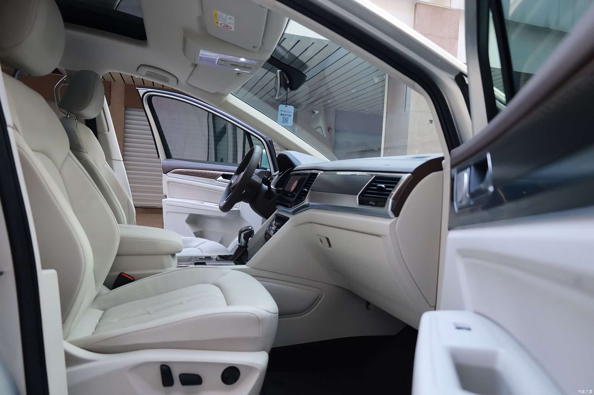 Volkswagen Viloran, 2021 все фото