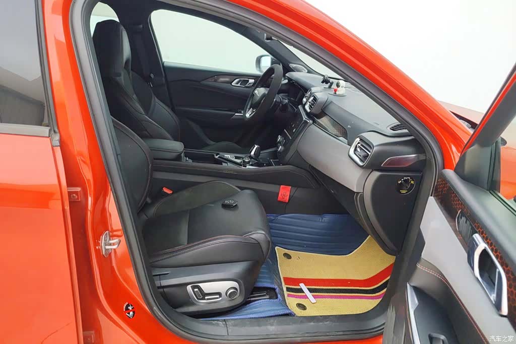 Lynk & Co 01, 2019 8