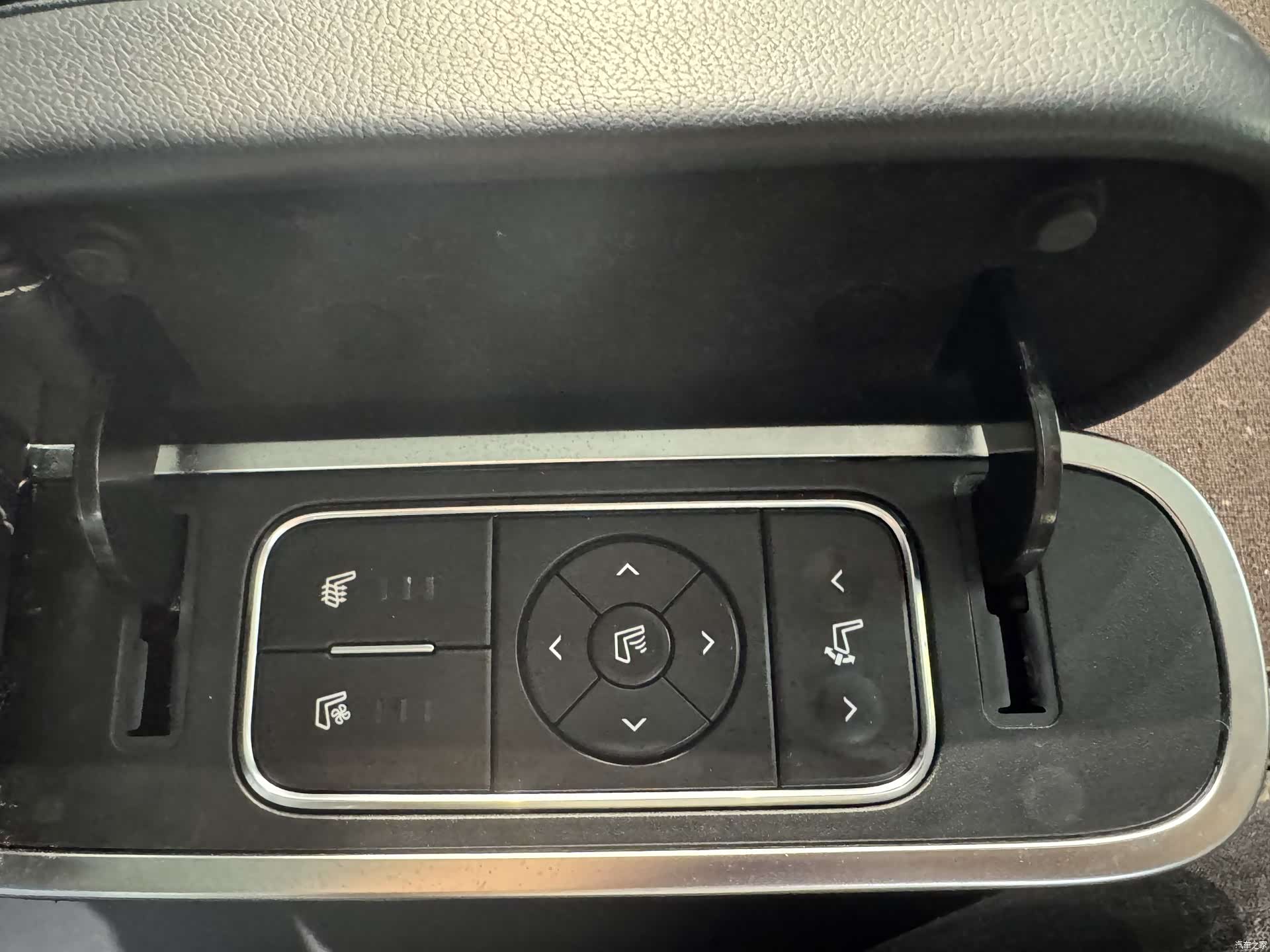 Trumpchi M8, 2020 8