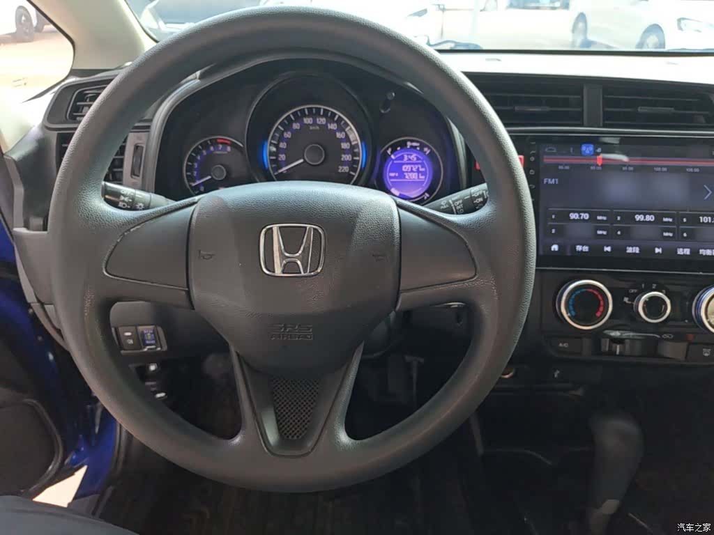 Honda Fit, 2017 11