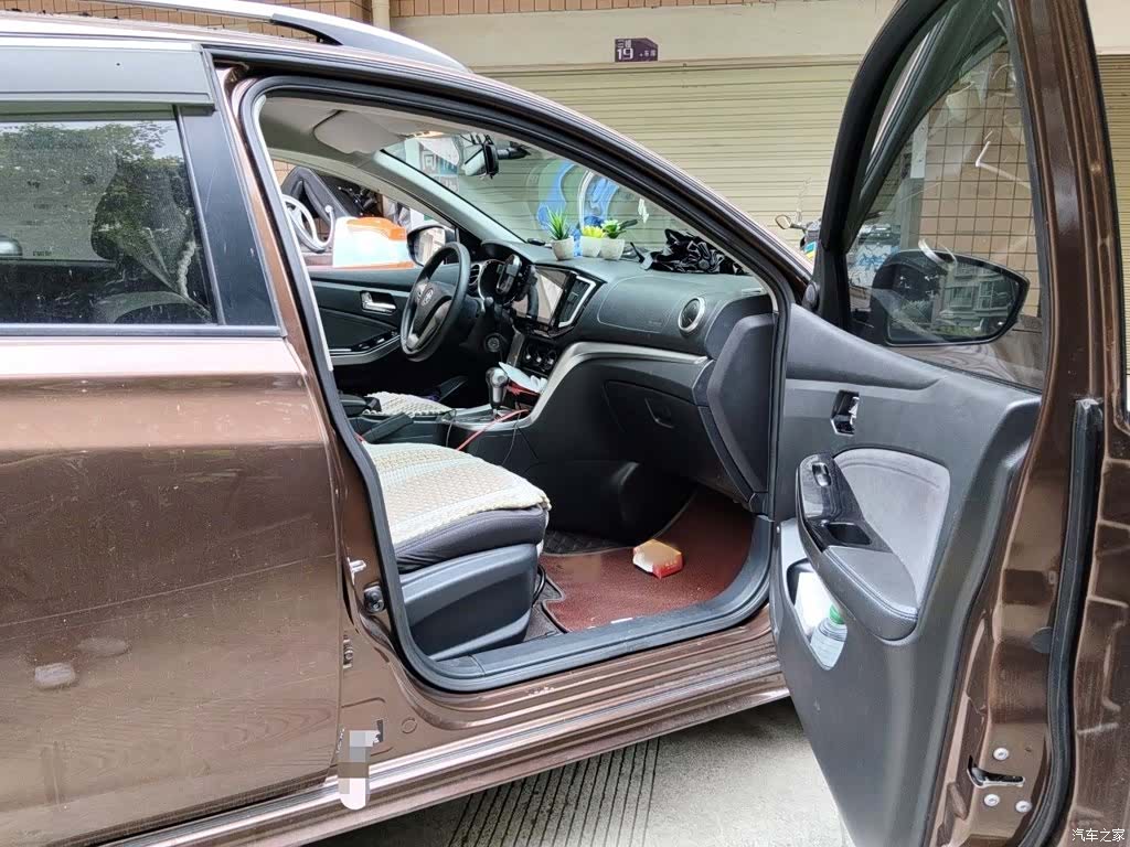 Nissan T70, 2017 19