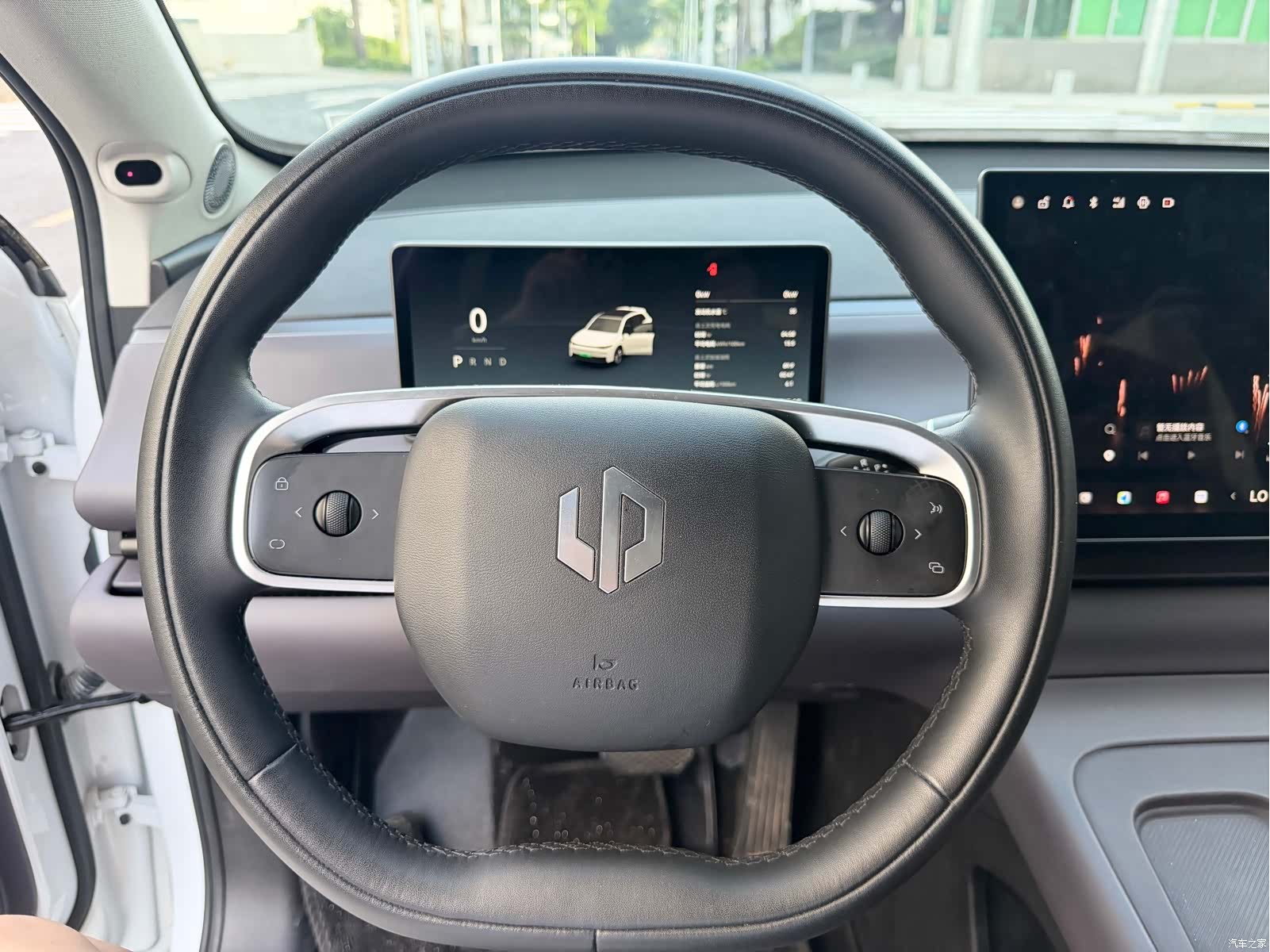 Leapmotor C10, 2024 13