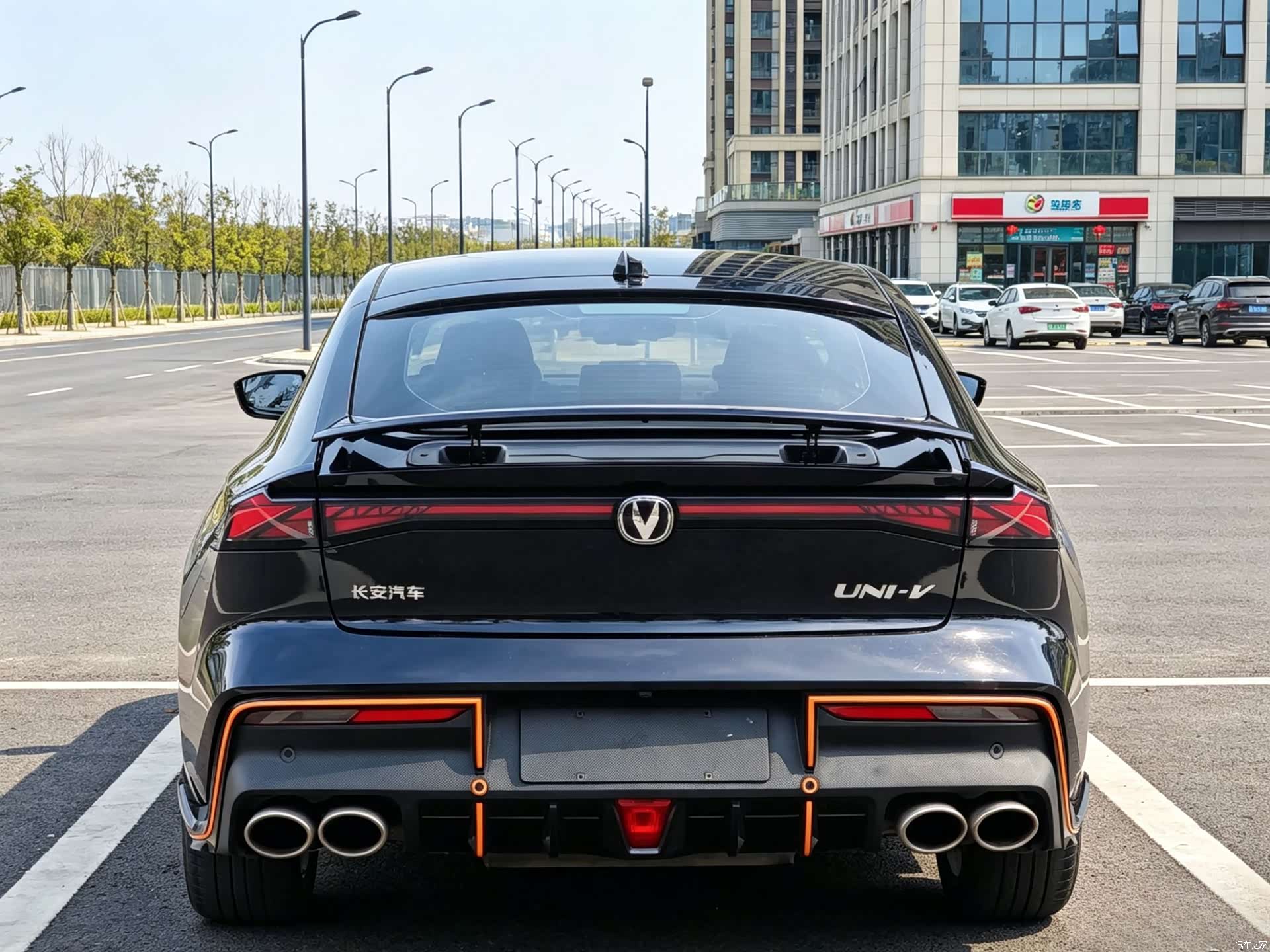 Changan UNI-V, 2022 все фото