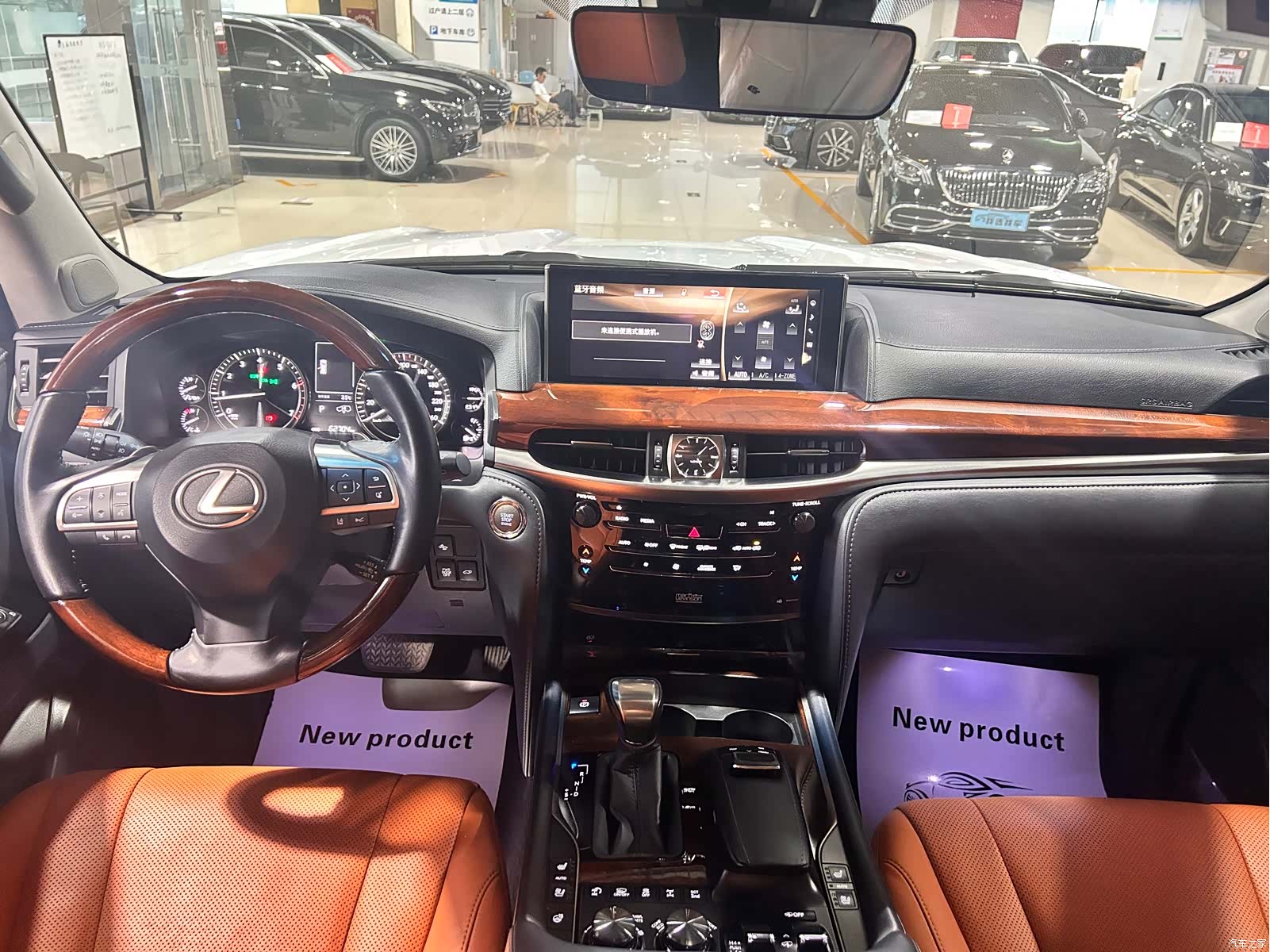 Lexus LX, 2017 все фото