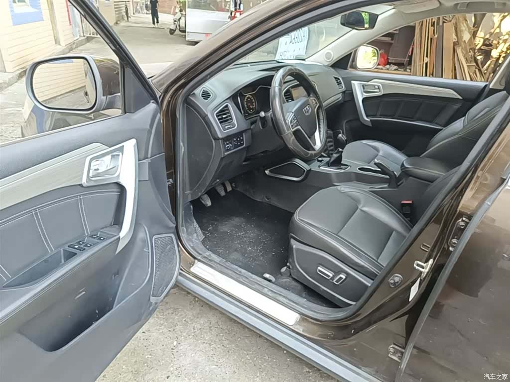 Geely X6, 2017 16