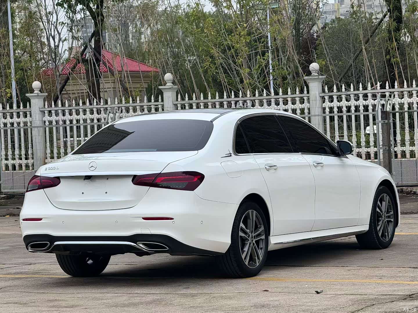 Mercedes-Benz E-Class, 2021 9