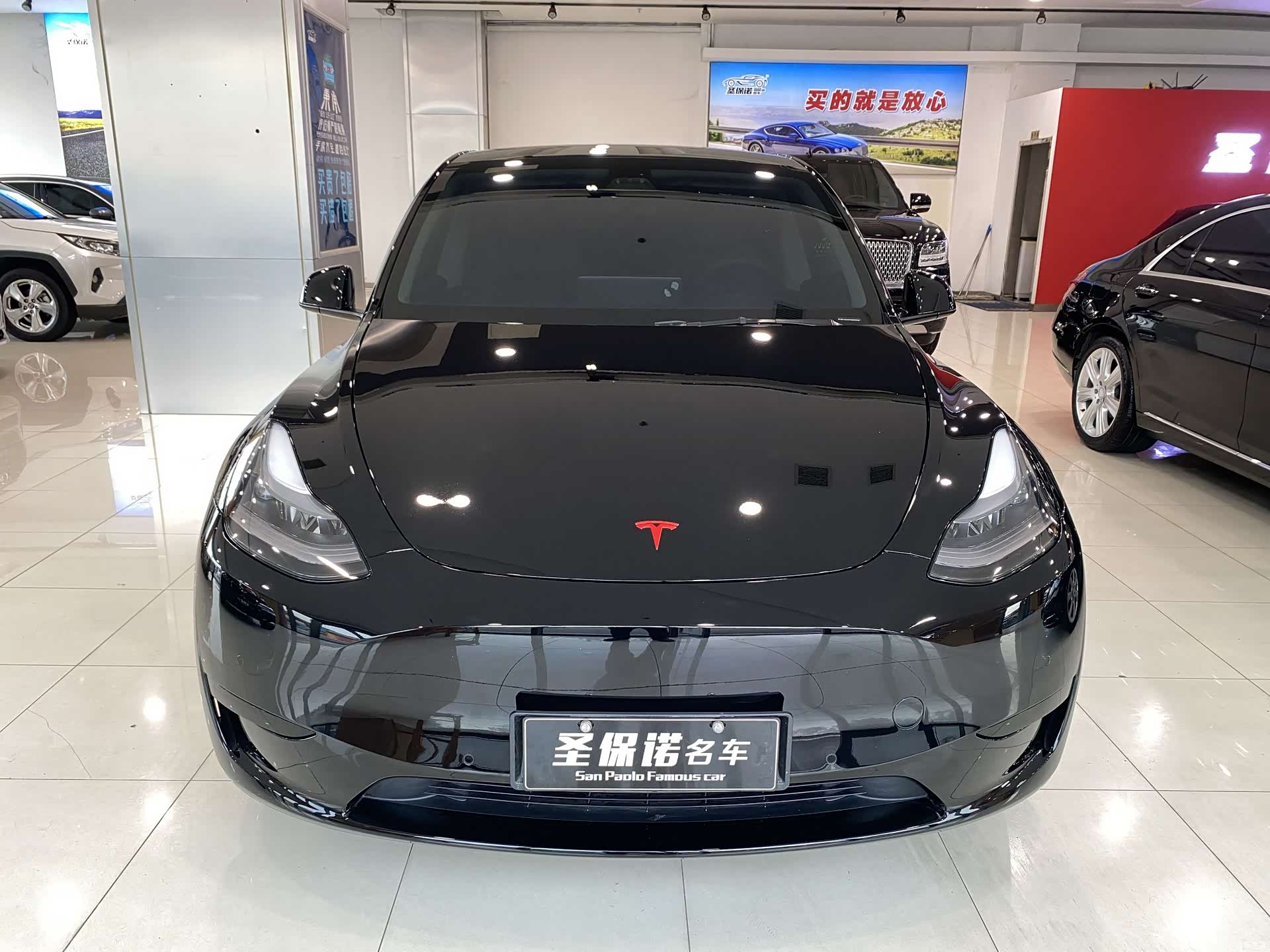 Tesla Model Y, 2023 2