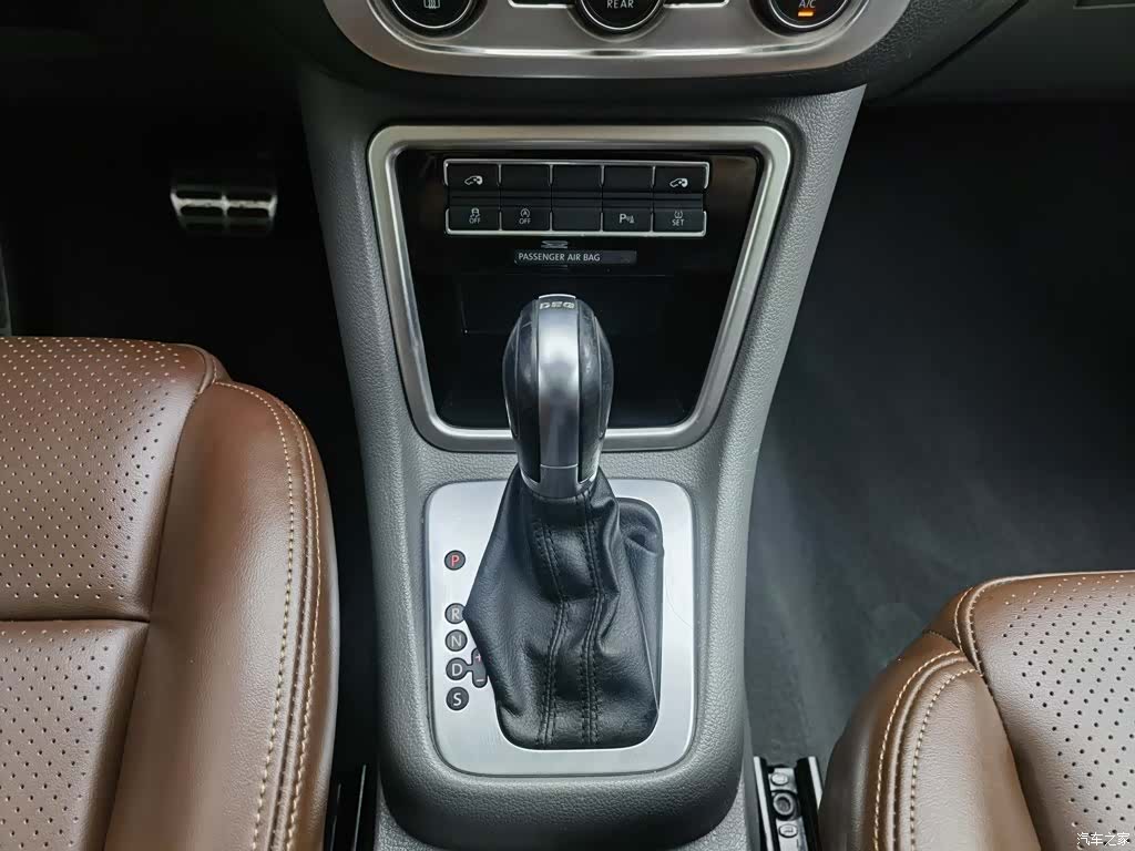 Volkswagen Xia, 2016 13