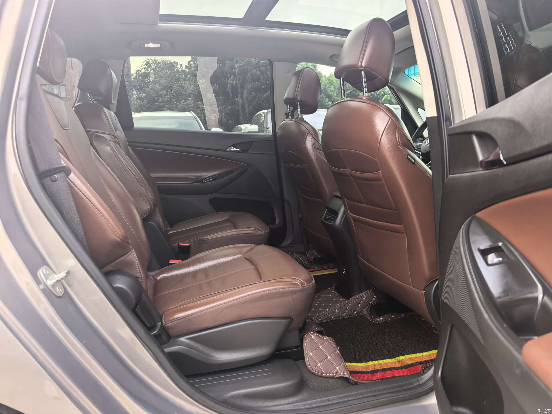 Buick GL6, 2019 8