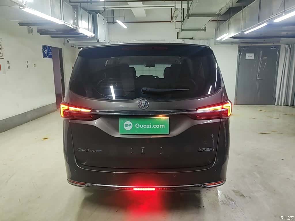 Buick GL8, 2022 6