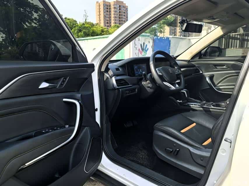 Bestune T77, 2018 все фото
