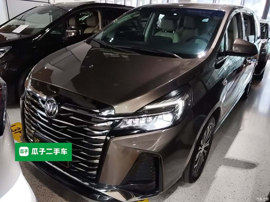 Buick GL8, 2023 3