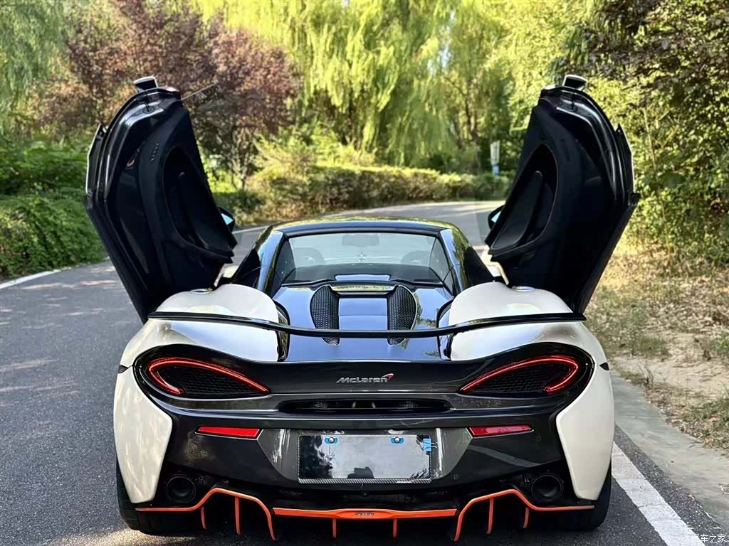 McLaren 570, 2018 9
