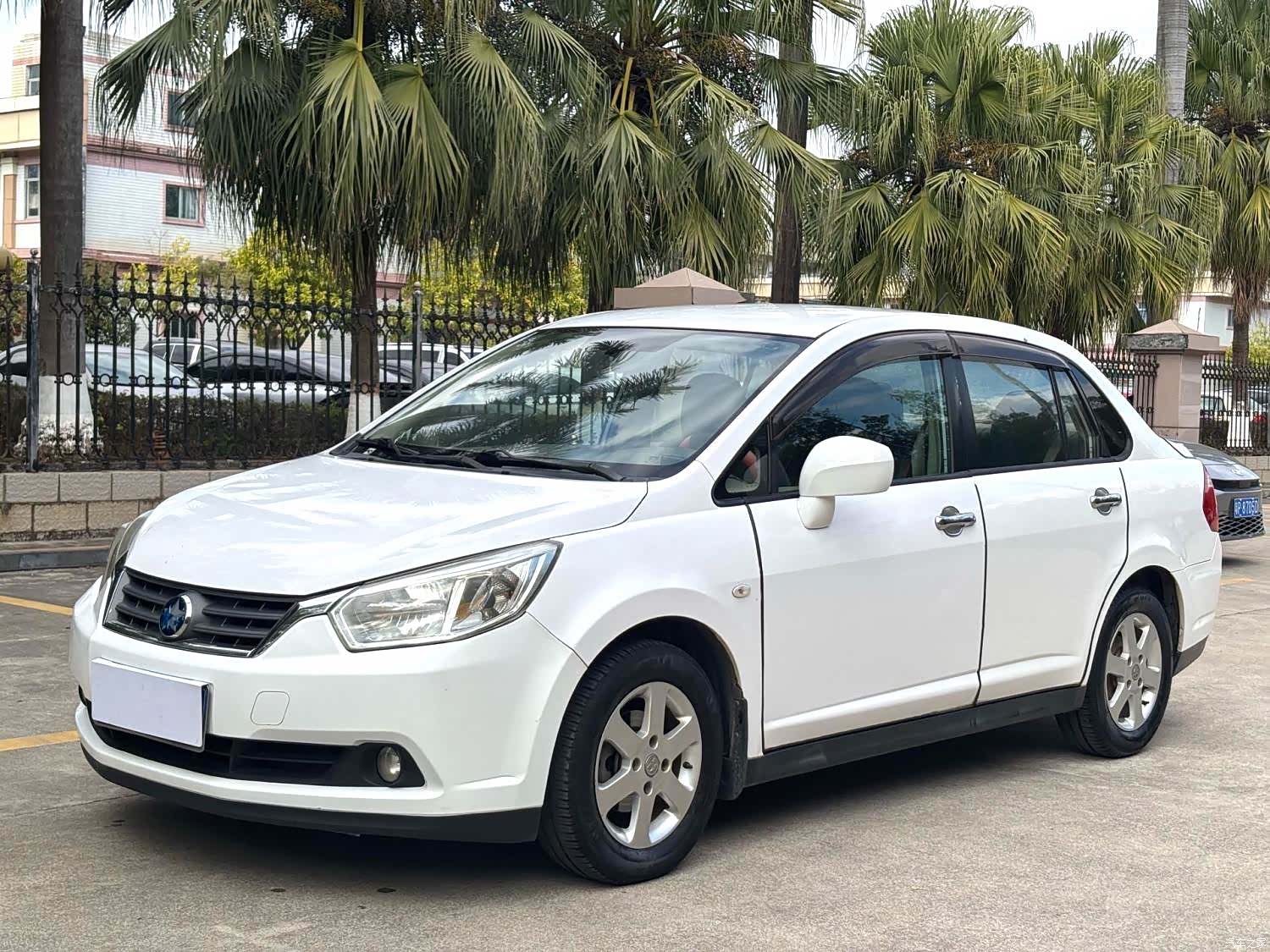 Nissan D50, 2014 1
