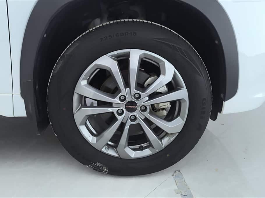 Exeed Chasing the wind