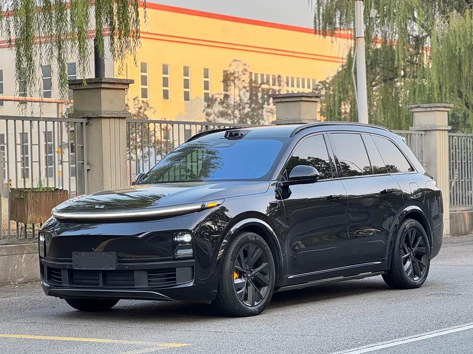 Li Auto Ideal L8