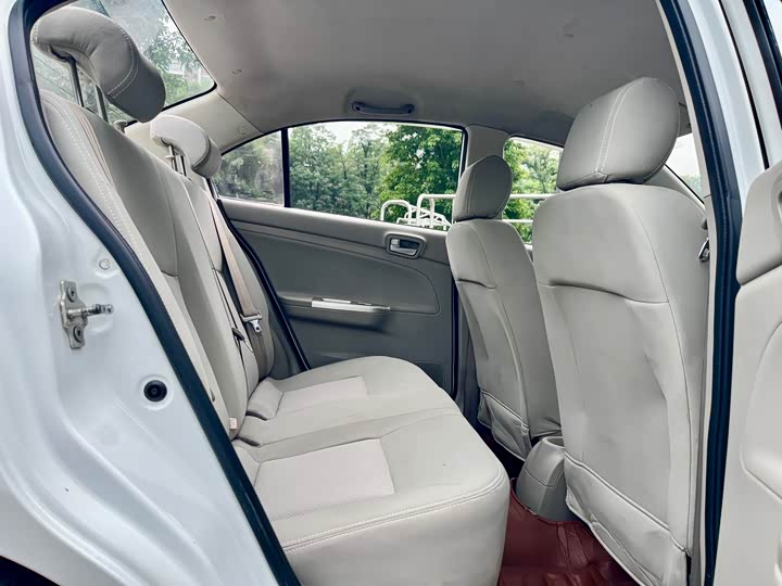 Changan Alsvin V3 2015 1.4L МКПП wen xin xing guo IV