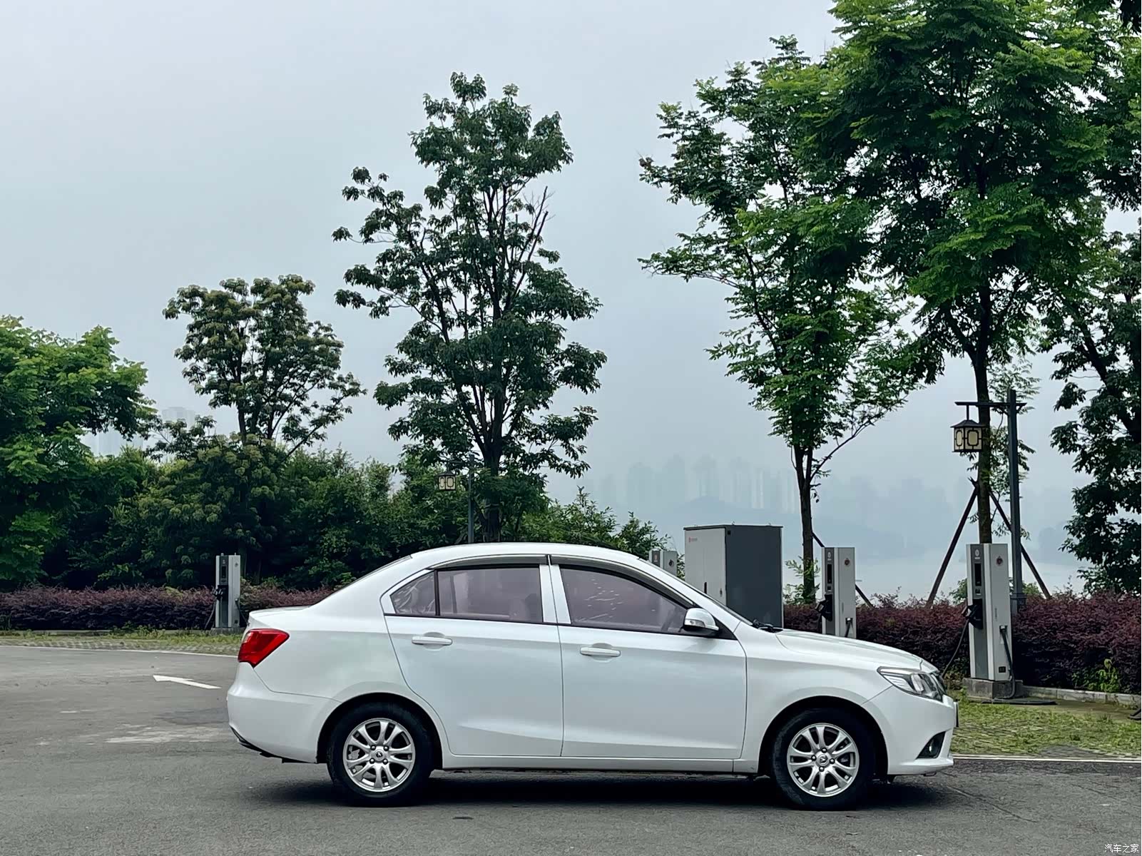 Changan V3, 2016 все фото