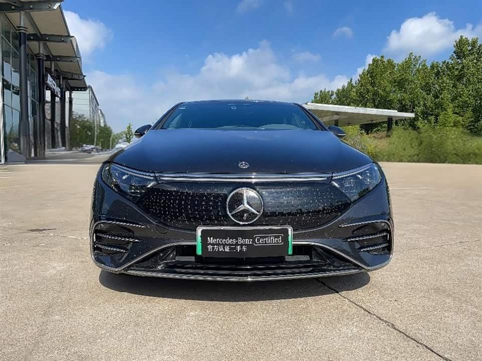 Mercedes-Benz EQS Mercedes-Benz EQS