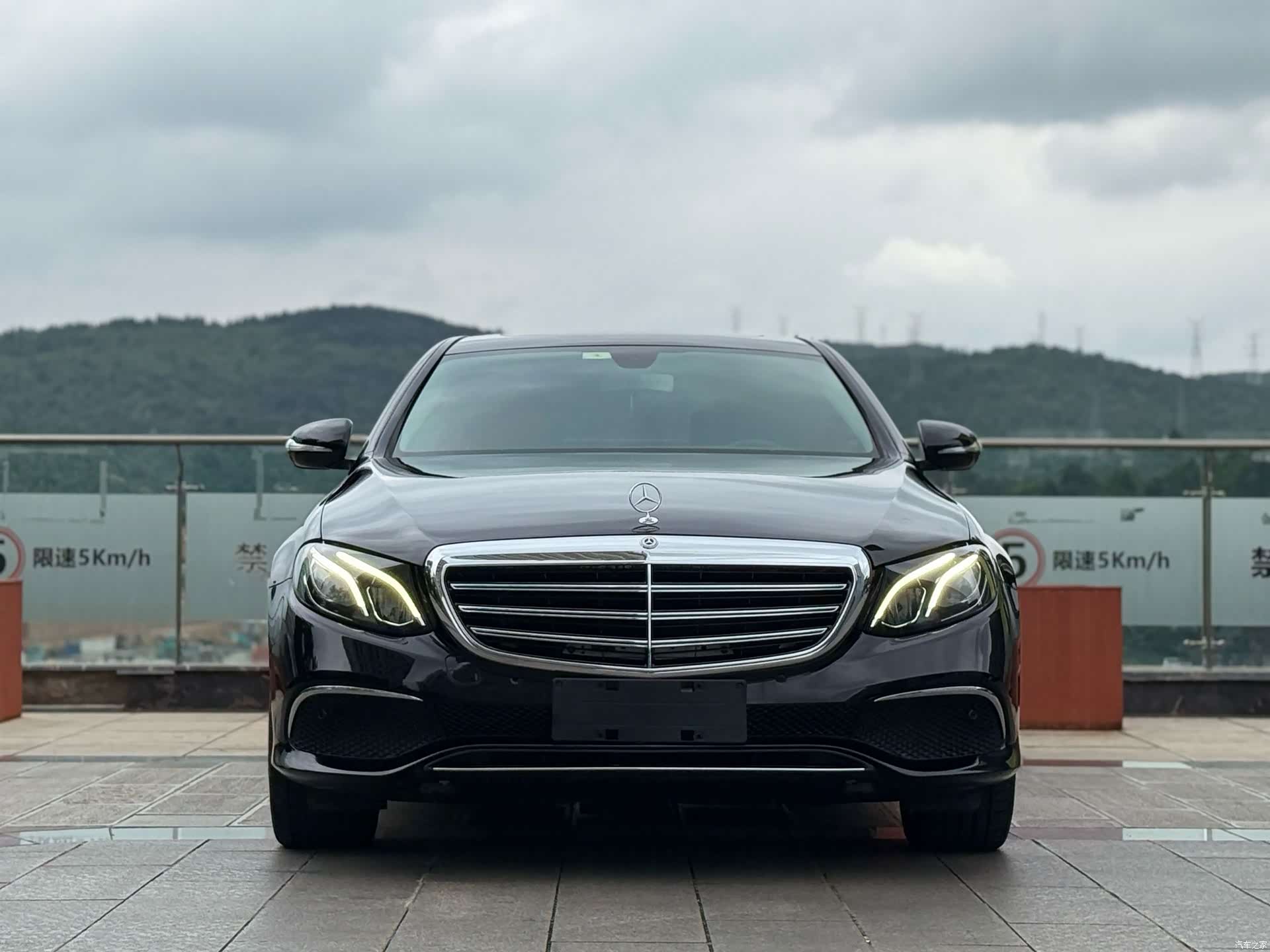 Mercedes-Benz E-Class, 2018 2