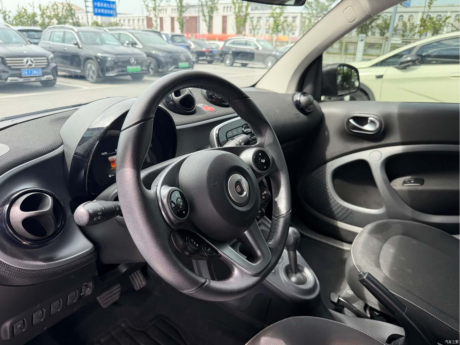 Smart Fortwo, 2019 8