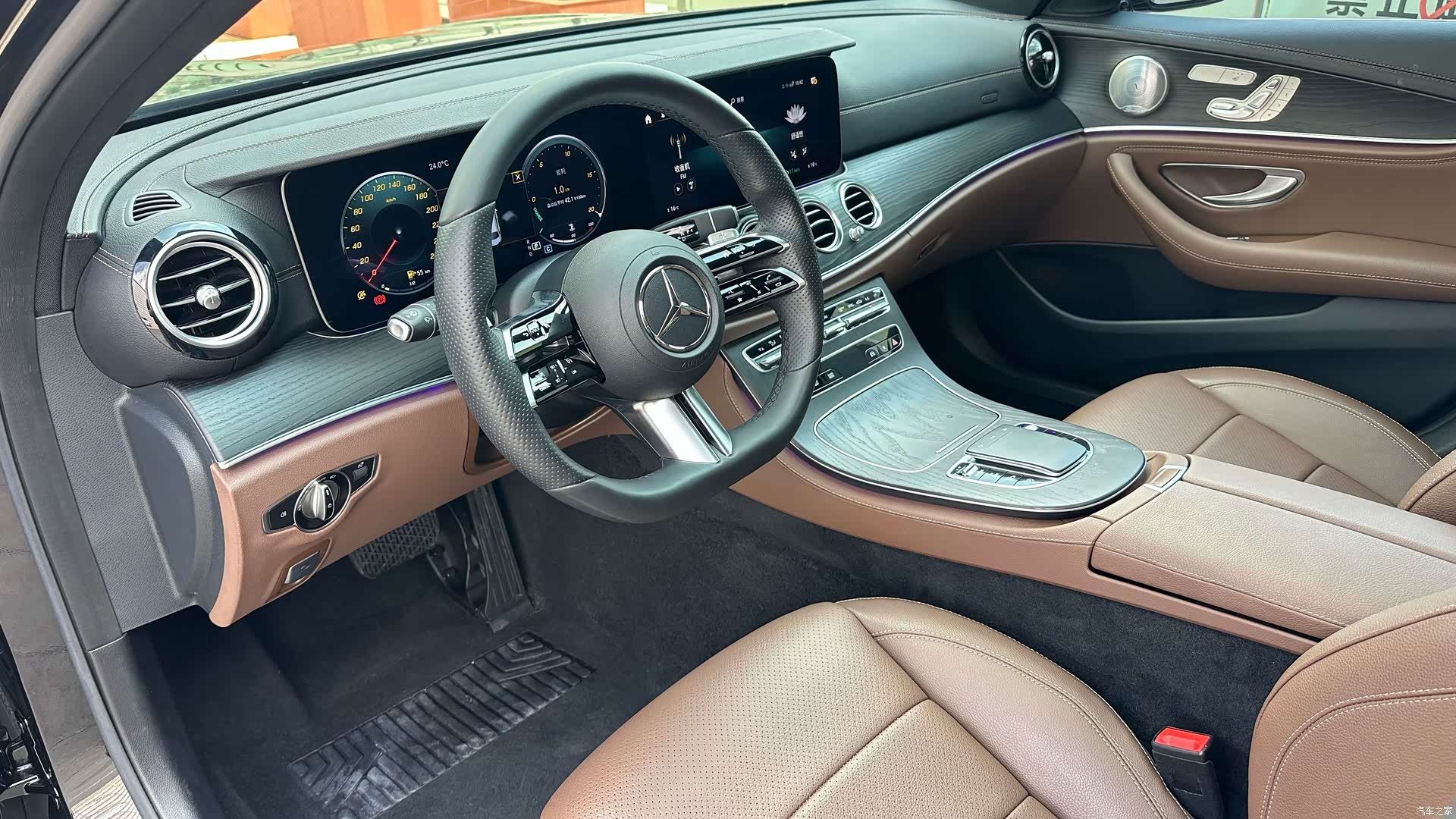 Mercedes-Benz E-Class, 2021 11